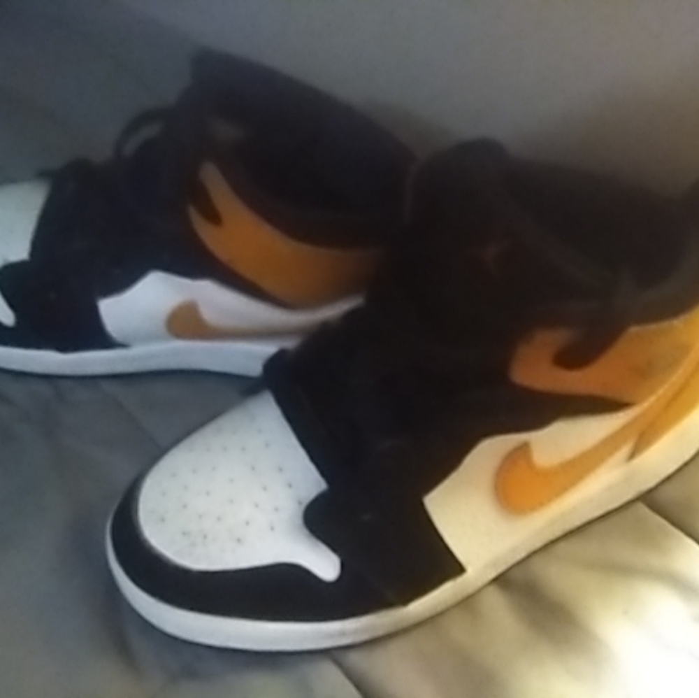 Boys Nike Air Jordan 1's